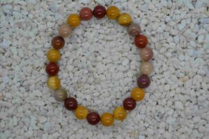 Náramek z jaspisu mokaitu