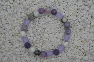 Ametyst howlit náramek