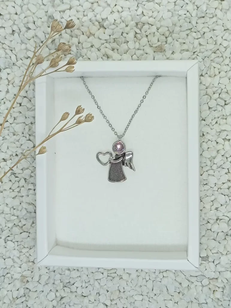 Andělský řetízek s kamínkem Swarovski - ručně vyráběný šperk Marie Chvojkové
