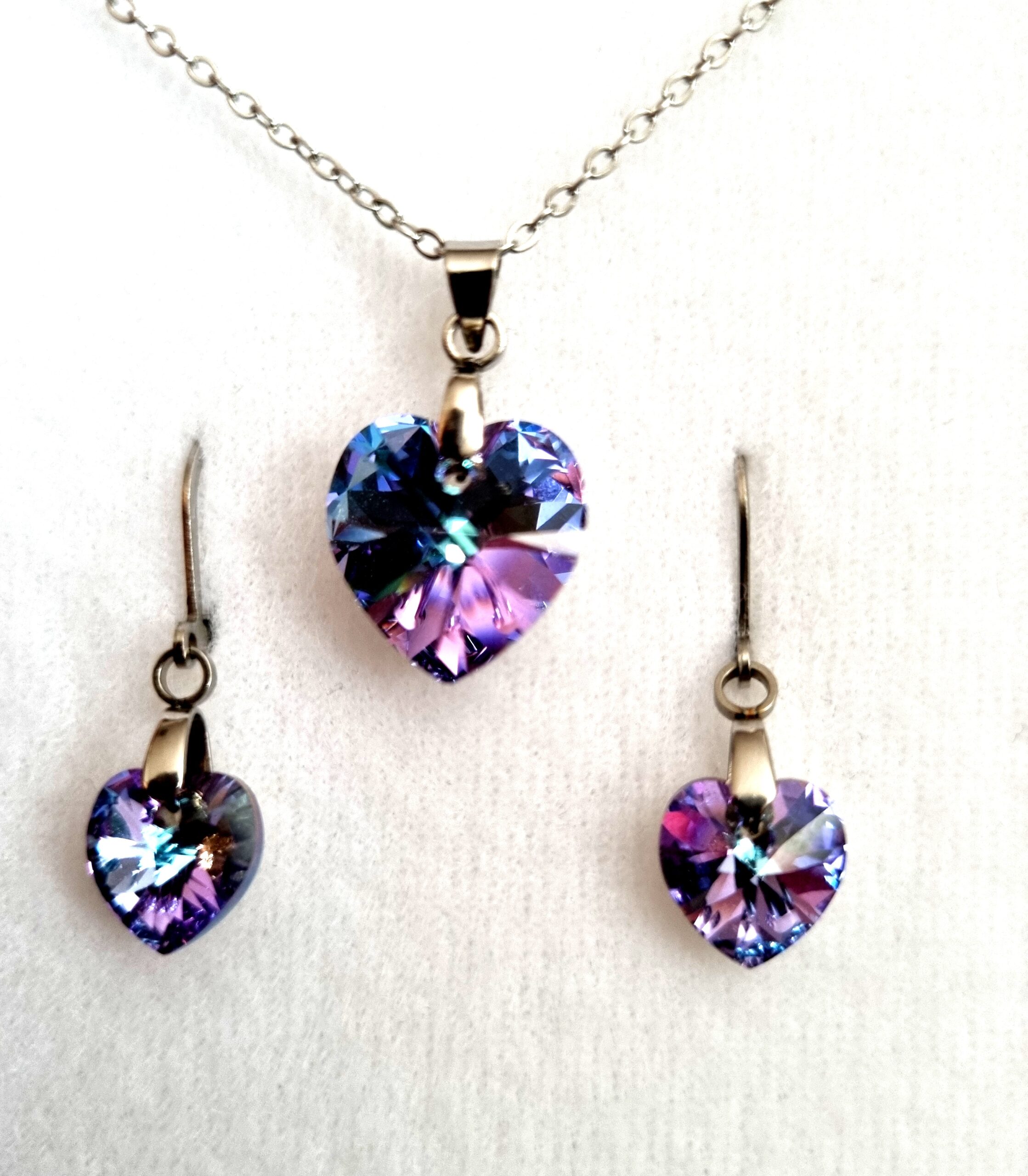 Srdíčková souprava v odstínech ledového království